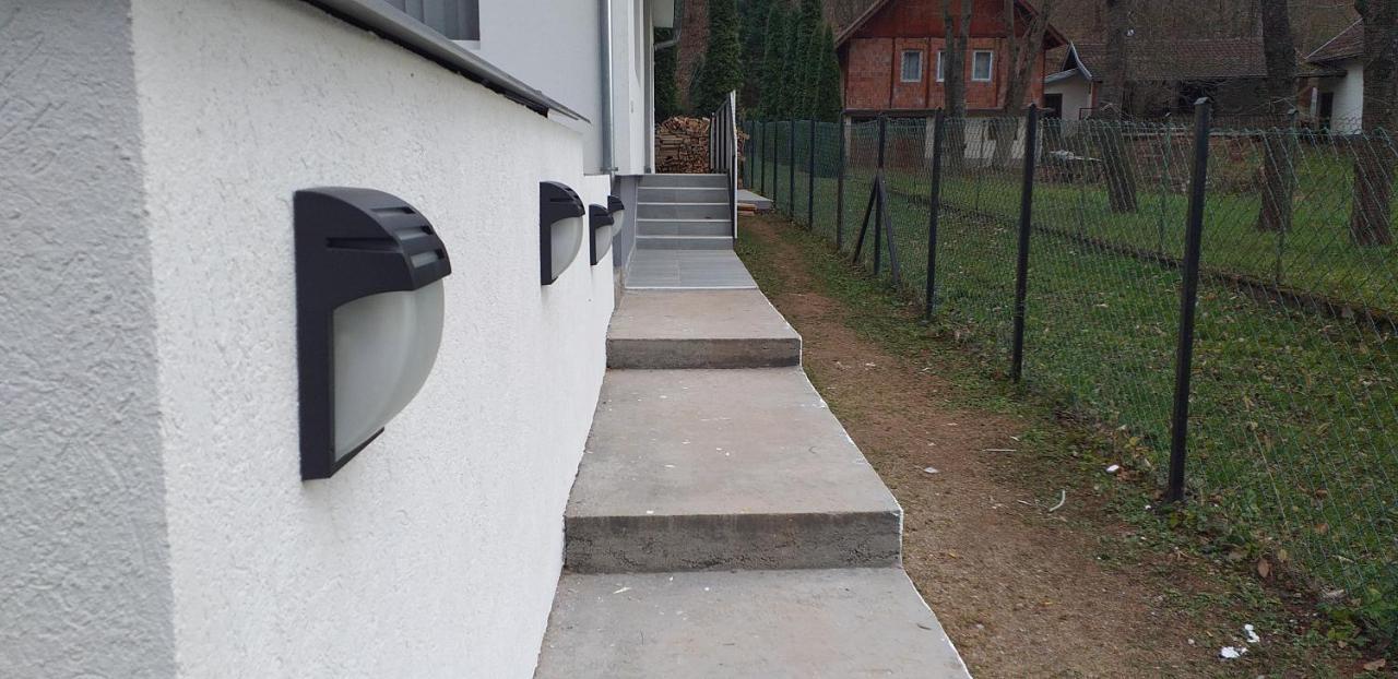 Apartmani Grza Paraćin 外观 照片